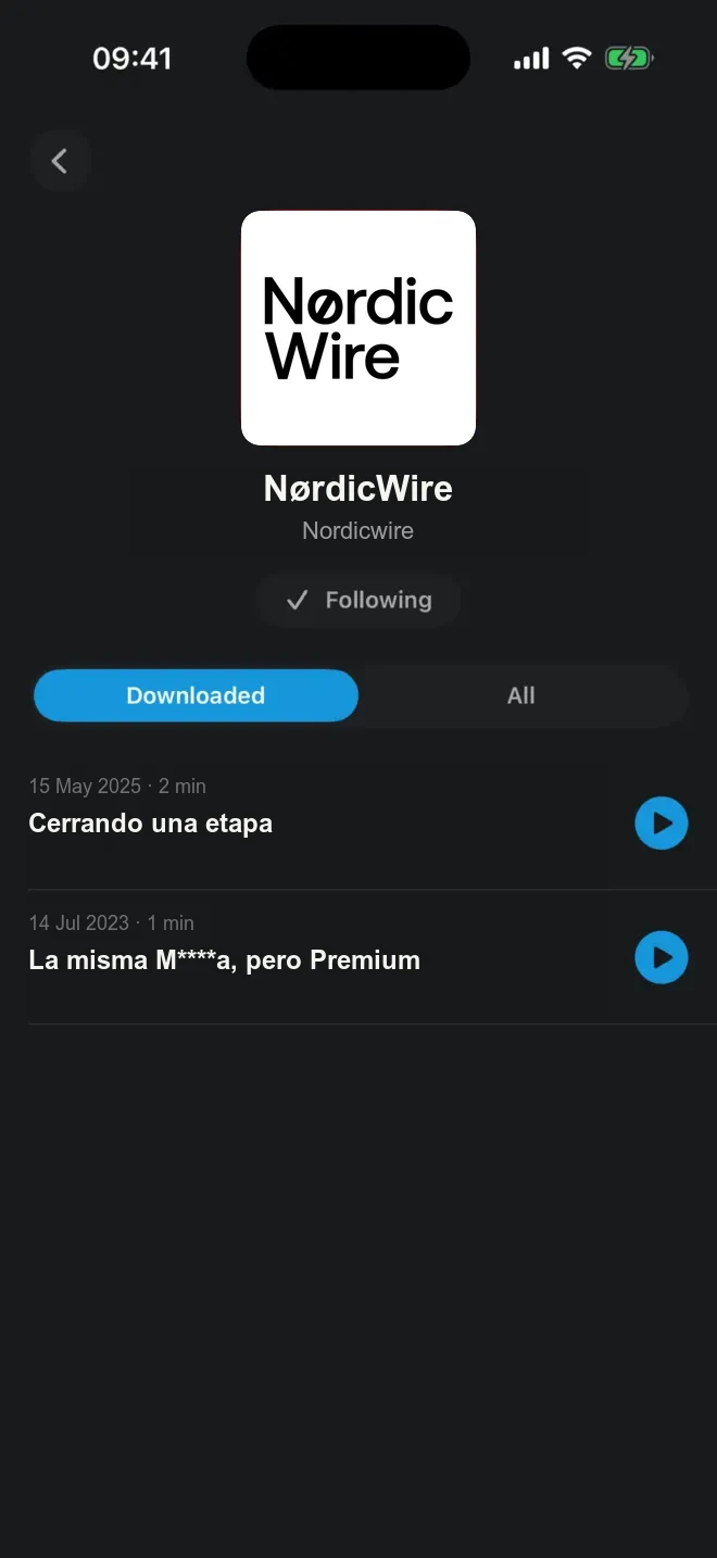 A podcast and its downloaded episodes in PulsarCast